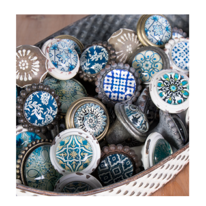 Knobs, Hooks & Pulls